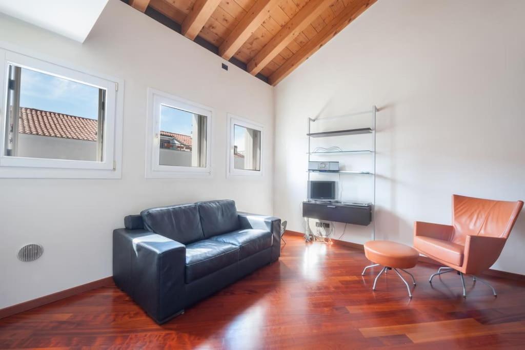 Apartamento Ca' Altanella, Amazing Views From The Terrace! *